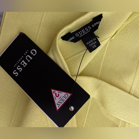 New Women’s Guess Bandage Crop Top in neon yellow, size XS - Picture 6 of 8